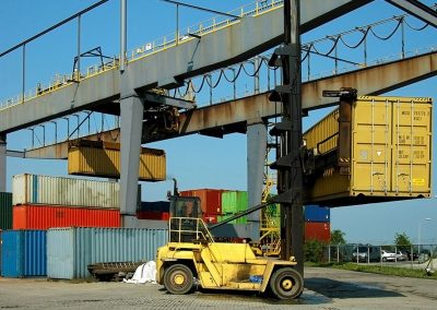 Railcar Loading / Unloading